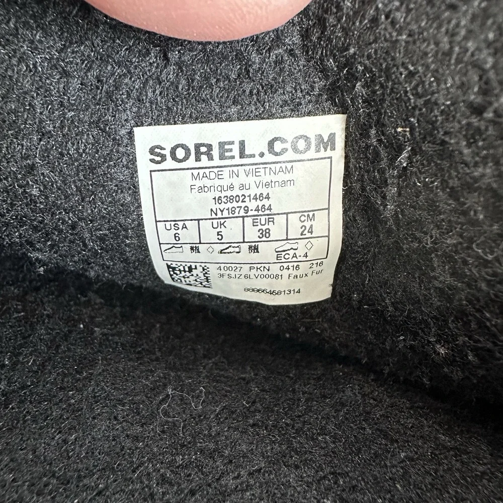 Sorel stay warm